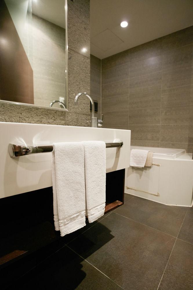 Tria 3* Seoul